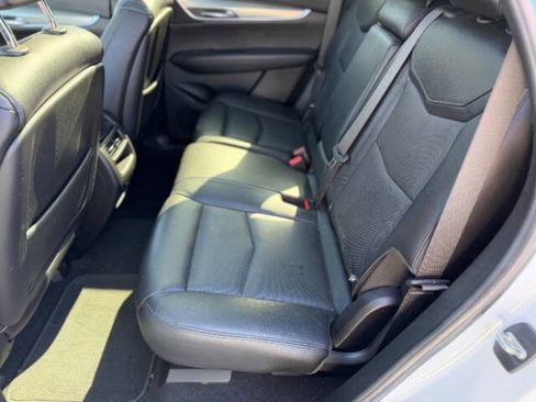 Used 2019 Cadillac XT5 Luxury w/ Sport Package FWD image 15