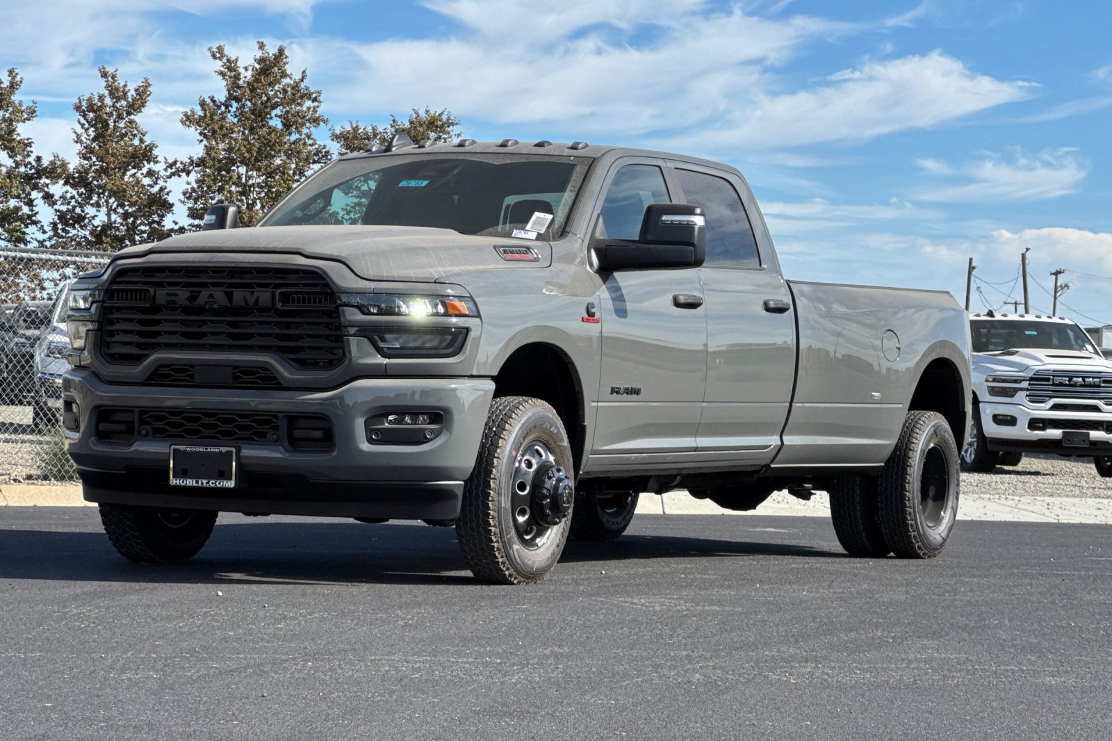 New 2026 RAM 3500 Big Horn AWD/4WD image 7