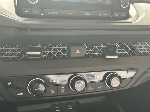 Used 2023 Honda Accord EX image 18