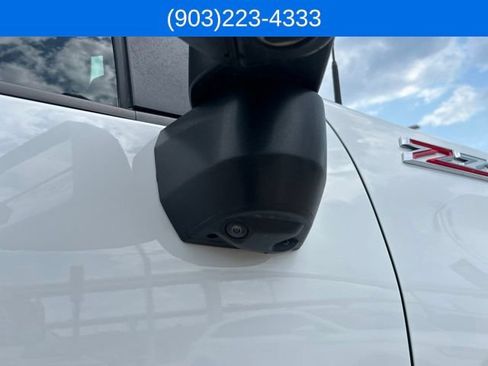 Used 2024 Chevrolet Silverado 2500 LT AWD/4WD image 17