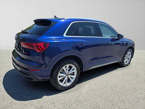 Used 2025 Audi Q3 2.0T Premium Plus w/ Premium Plus Package AWD/4WD image 3