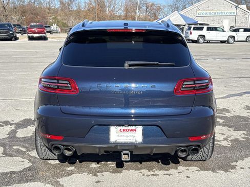 Used 2017 Porsche Macan Turbo image 6