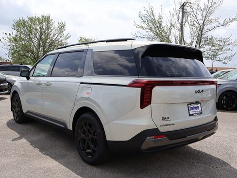 New 2026 Kia Carnival SX Prestige FWD image 5