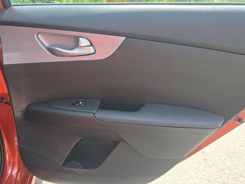 Used 2023 Kia Forte LXS w/ LXS Technology Package FWD image 20