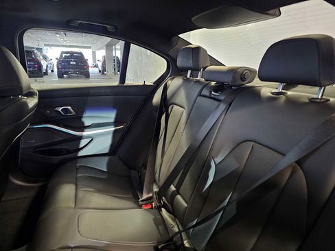 Used 2025 BMW 330i xDrive Sedan w/ M Sport Package image 37