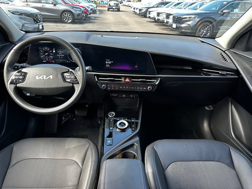Used 2023 Kia Niro Wind FWD image 18