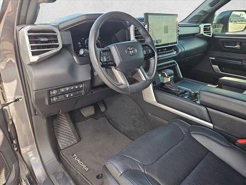 Used 2024 Toyota Tundra Platinum AWD/4WD image 10