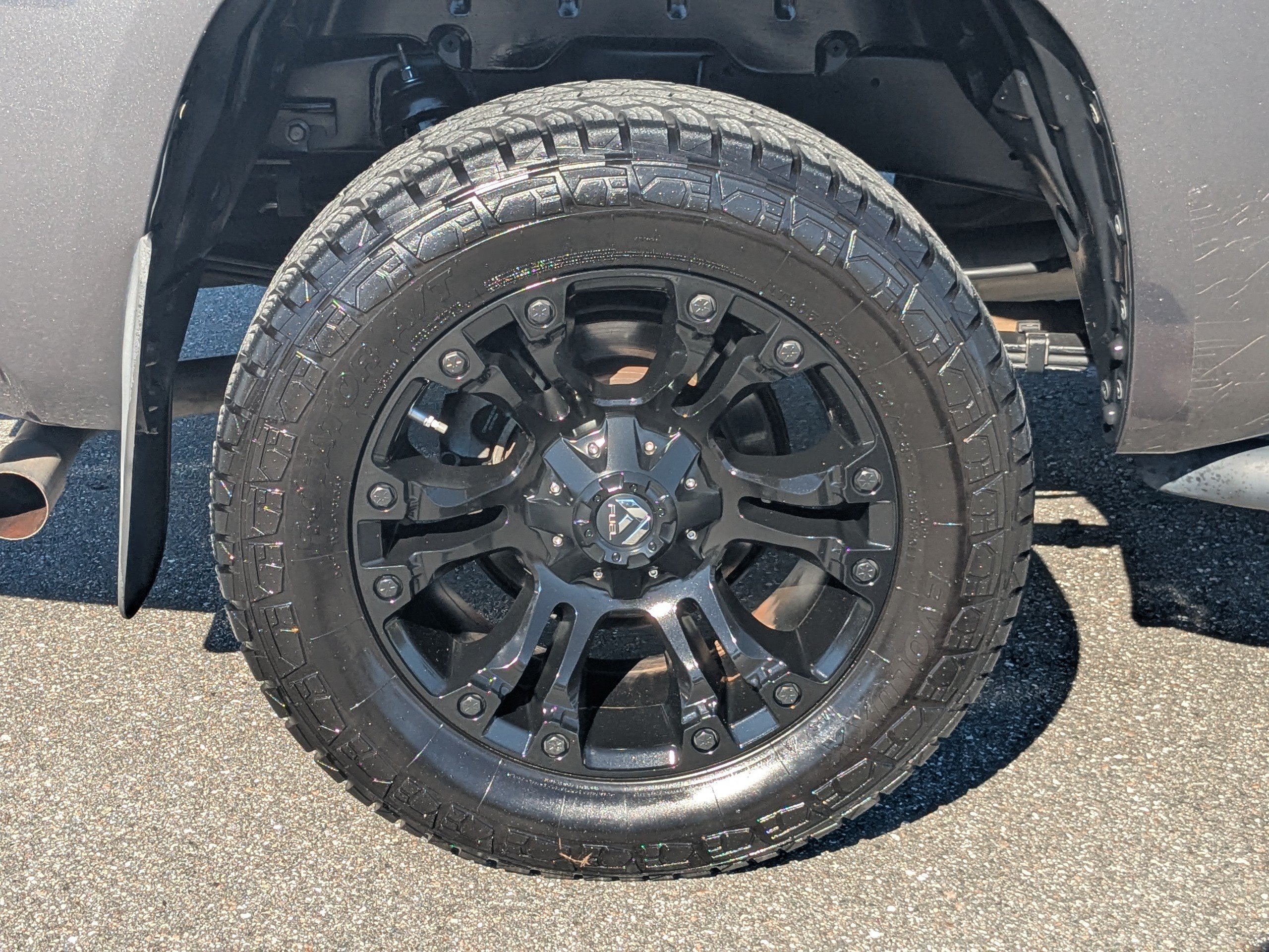 Used 2015 Toyota Tundra SR5 w/ SR5 Upgrade Package RWD image 11