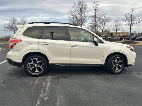 Used 2016 Subaru Forester 2.0XT Premium w/ Popular Package #2 image 10