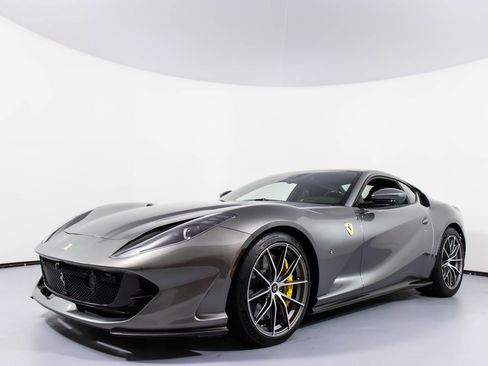 Certified 2020 Ferrari 812 Superfast image 29