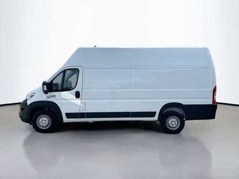 Used 2024 RAM ProMaster 3500 w/ Delivery Van Package image 5