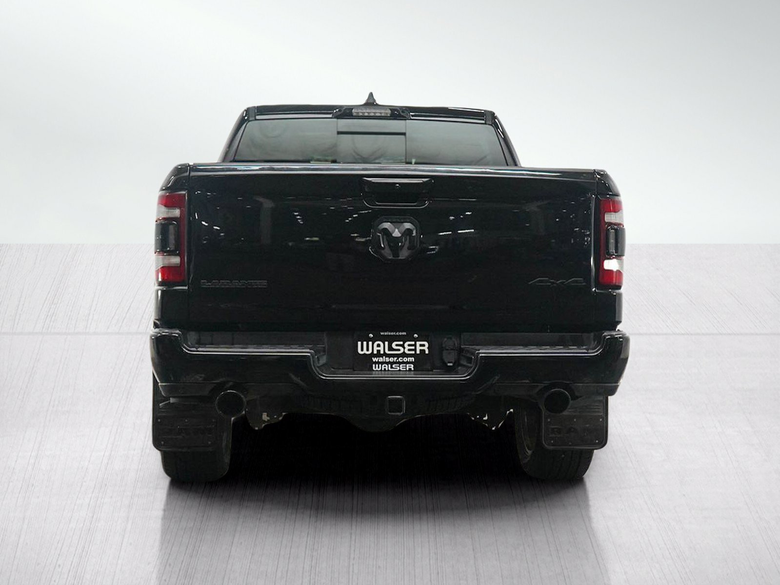 Used 2021 RAM 1500 Laramie AWD/4WD image 4