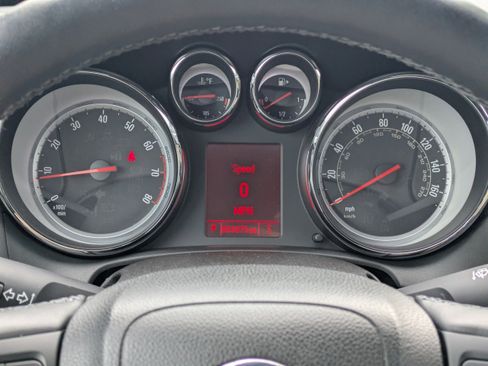 Used 2017 Buick Cascada Premium image 19