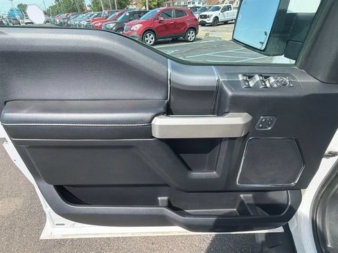 Used 2017 Ford F150 Lariat w/ Equipment Group 501A Mid AWD/4WD image 15