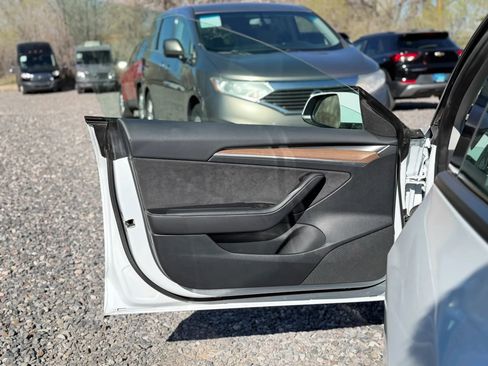 Used 2023 Tesla Model 3 Long Range image 39