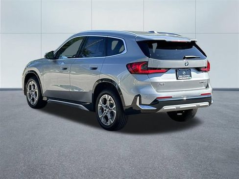 Used 2023 BMW X1 xDrive28i w/ Convenience Package AWD/4WD image 8