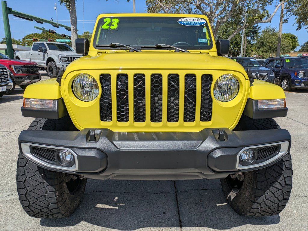 Used 2023 Jeep Gladiator Sport AWD/4WD image 8