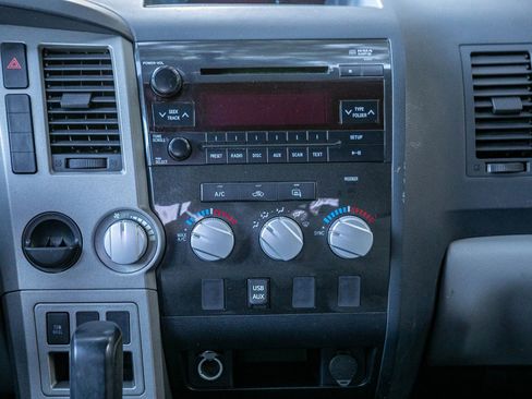 Used 2012 Toyota Tundra 2WD Double Cab image 24