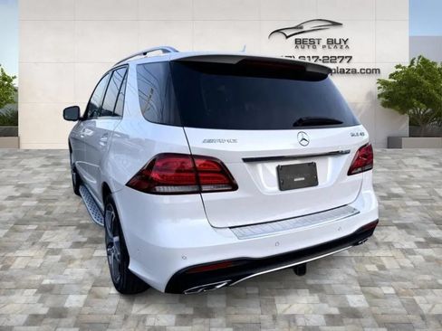 Used 2018 Mercedes-Benz GLE 43 AMG 4MATIC image 4
