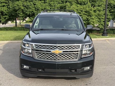 Used 2016 Chevrolet Suburban LT w/ LT Signature Package AWD/4WD image 5