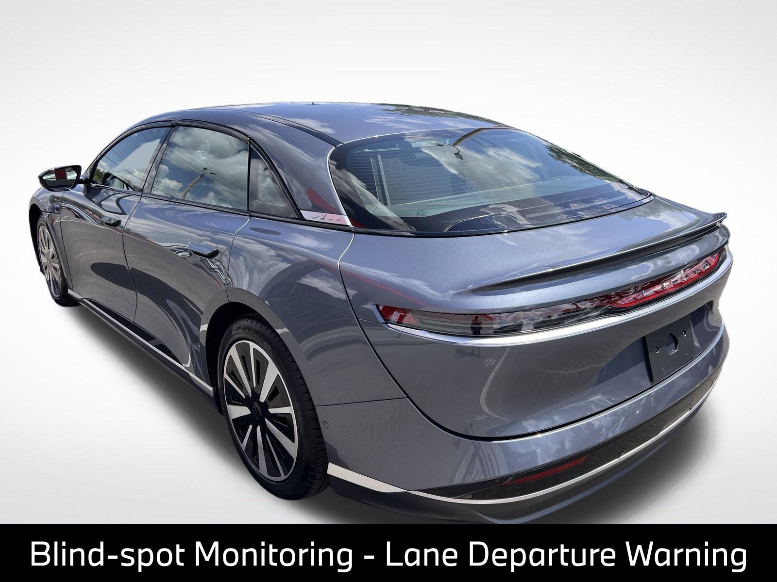 Used 2024 Lucid Air Touring AWD/4WD image 6