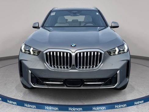 New 2026 BMW X5 xDrive40i w/ Climate Comfort Package image 2