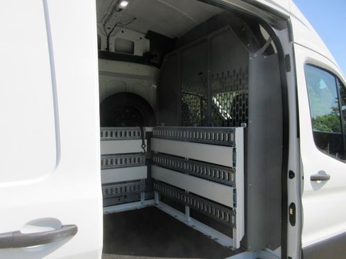 Used 2021 Ford Transit 250 148 High Roof RWD image 19