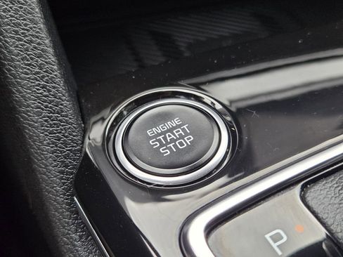 Certified 2023 Kia Sportage SX image 22