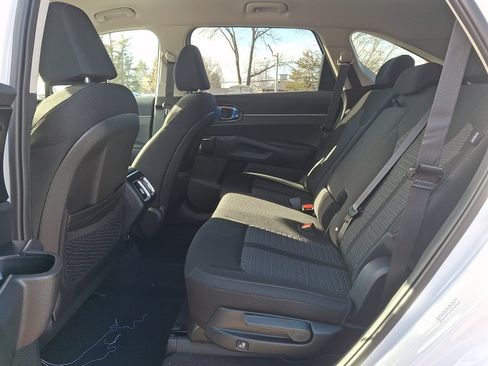 New 2026 Kia Sorento LX FWD image 10