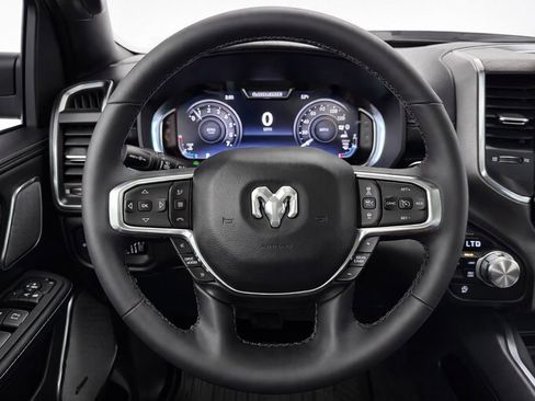 Used 2025 RAM 1500 Laramie w/ Night Edition image 44