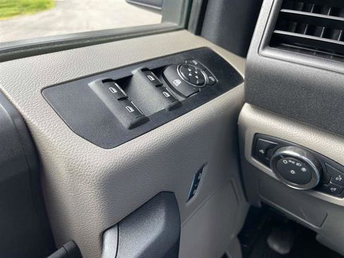 Used 2022 Ford F250 XL w/ Power Equipment Group AWD/4WD image 21