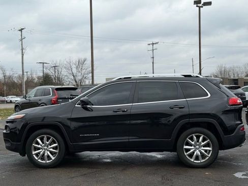 Used 2014 Jeep Cherokee Limited image 46