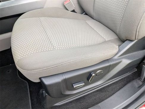 Used 2018 Ford F150 XLT w/ Equipment Group 302A Luxury image 26