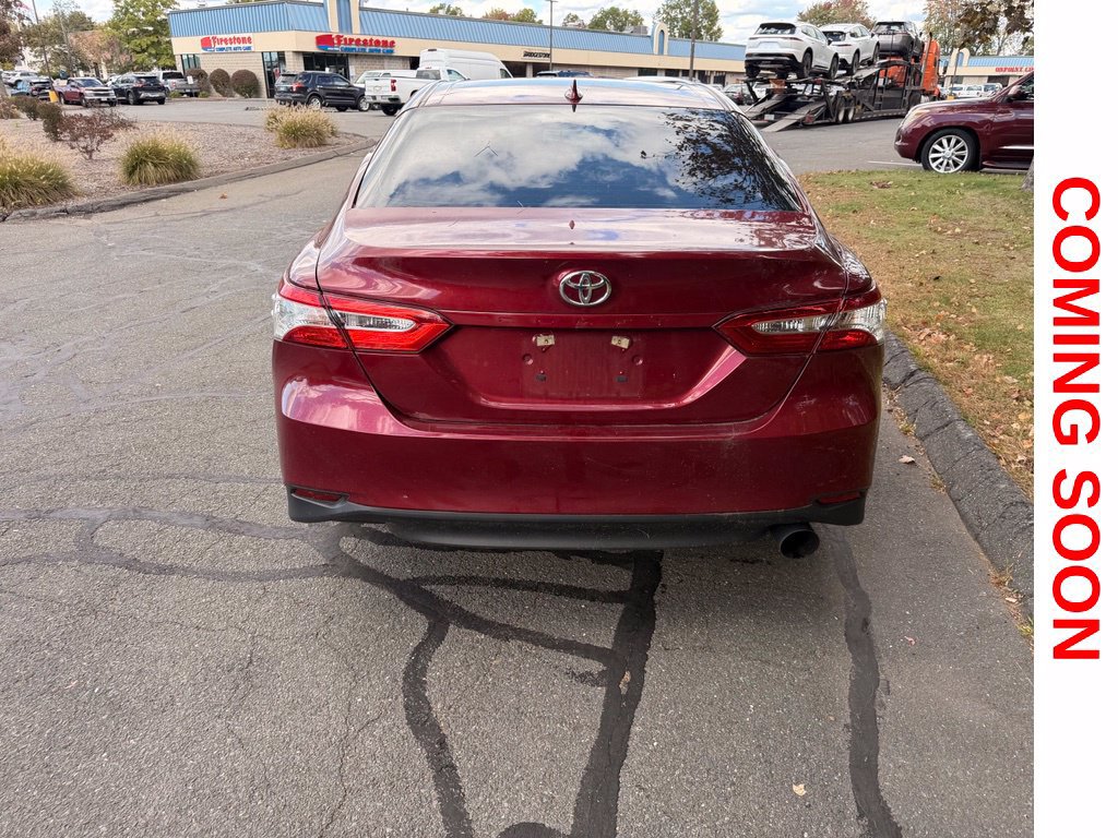 Used 2020 Toyota Camry LE FWD image 8