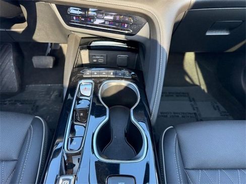 Certified 2023 Buick Envision Avenir image 16