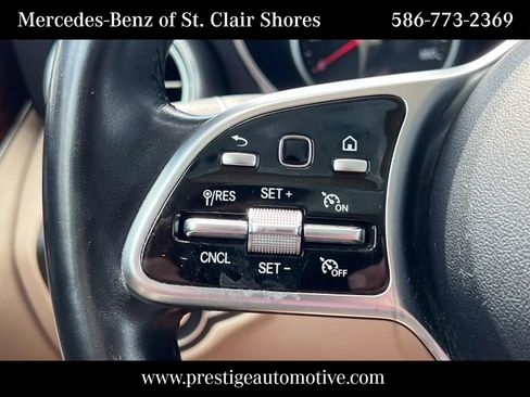Used 2021 Mercedes-Benz GLC 300 4MATIC image 30