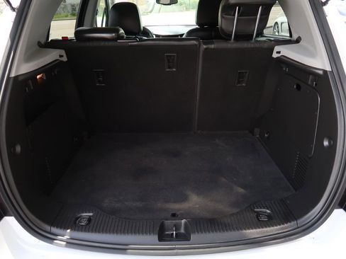 Used 2018 Chevrolet Trax LT w/ LT Convenience Package image 11