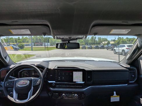 New 2026 GMC Sierra 2500 SLT w/ SLT Premium Package AWD/4WD image 22