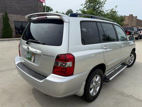 Used 2007 Toyota Highlander Limited AWD/4WD image 4