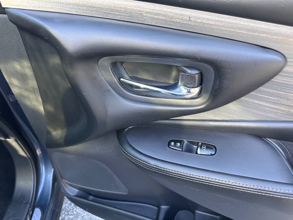 Used 2018 Nissan Murano Platinum AWD/4WD image 22