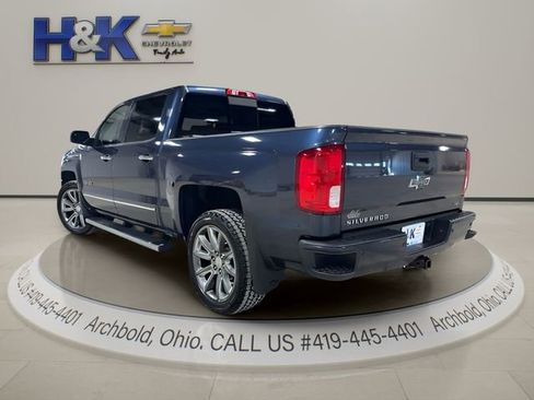 Used 2018 Chevrolet Silverado 1500 LTZ Z71 w/ Centennial Edition AWD/4WD image 4
