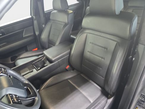 Used 2025 Hyundai Santa Fe Calligraphy AWD/4WD image 15