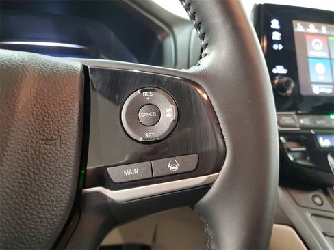 Used 2018 Honda Odyssey EX-L image 22