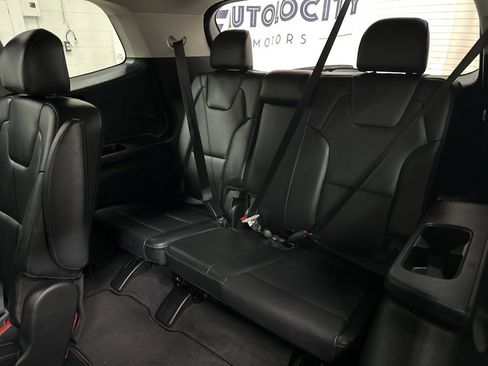 Used 2022 Kia Telluride S image 35