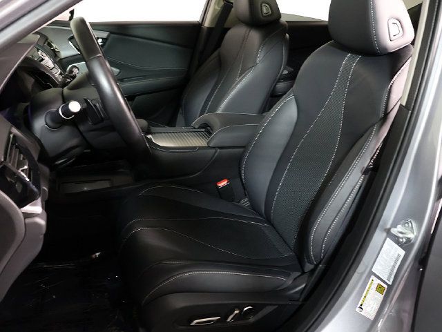 Used 2023 Acura RDX w/ Technology Package AWD/4WD image 4