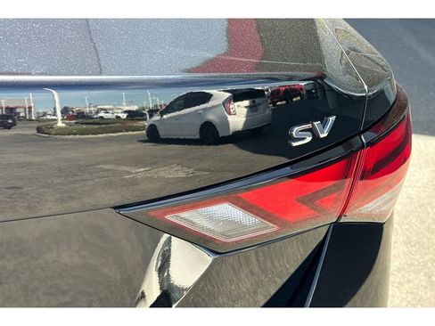 Used 2022 Nissan Sentra SV image 7