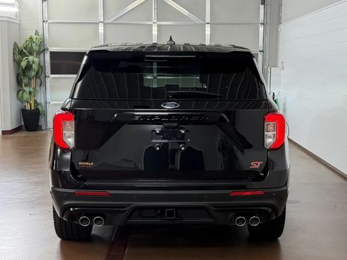 Used 2022 Ford Explorer ST w/ Equipment Group 401A AWD/4WD image 4