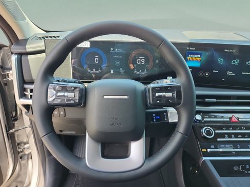 New 2026 Hyundai Santa Fe SE FWD image 9