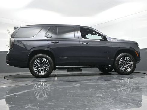New 2026 Chevrolet Tahoe Z71 w/ Comfort Package AWD/4WD image 32