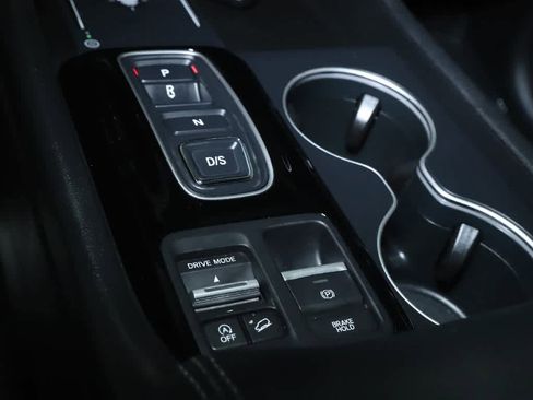 Used 2024 Honda Pilot Elite image 30